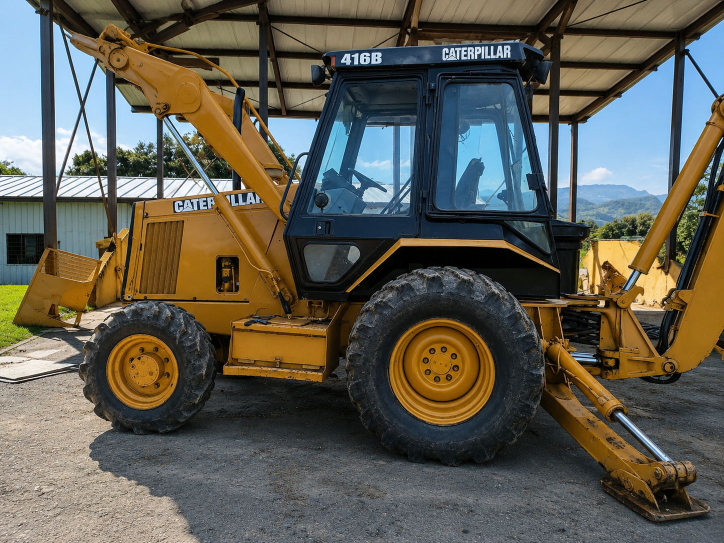 Retroexcavadora Caterpillar para mantenimiento correctivo de maquinaria pesada