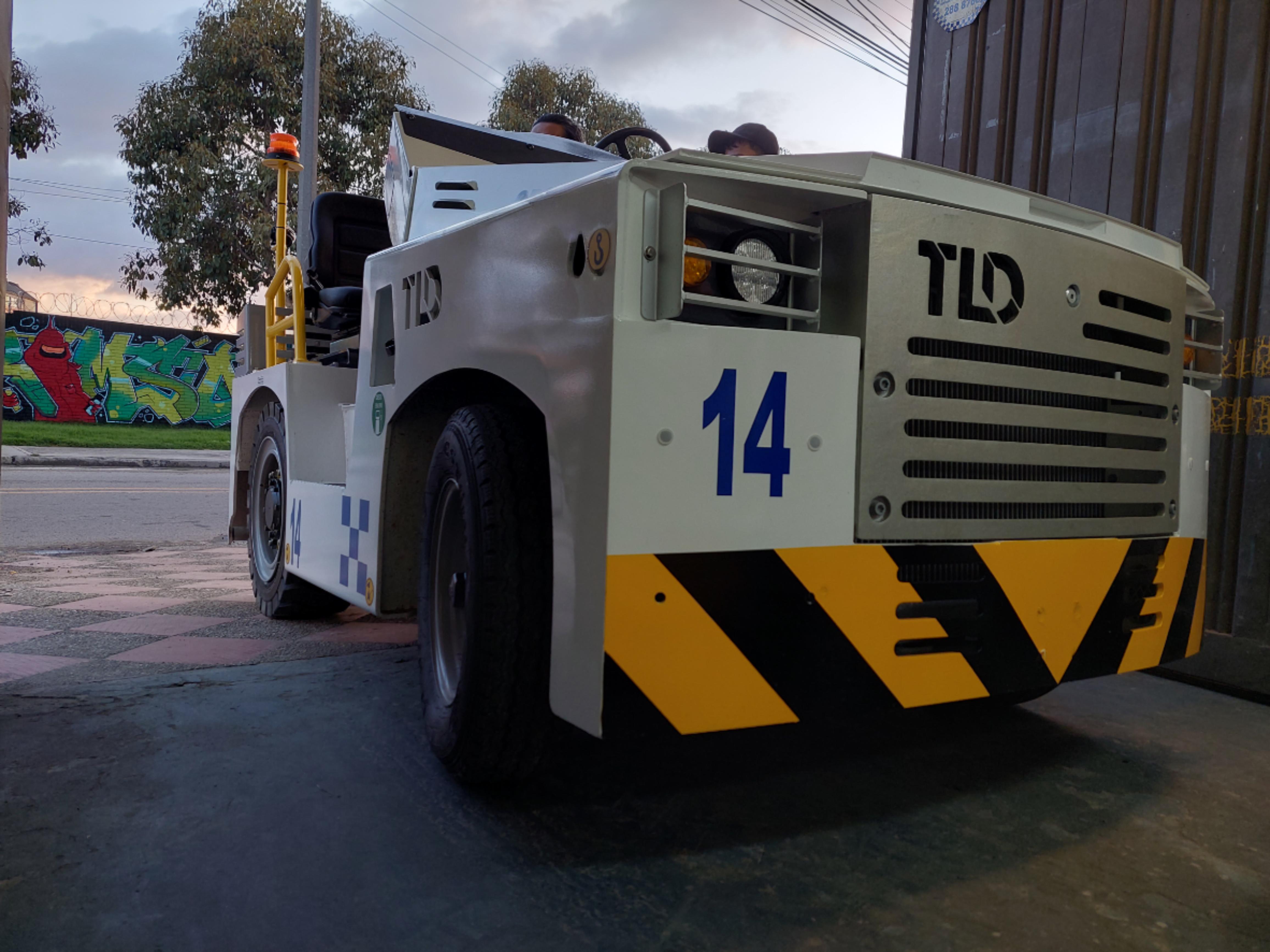 Tractor TLD en mantenimiento preventivo